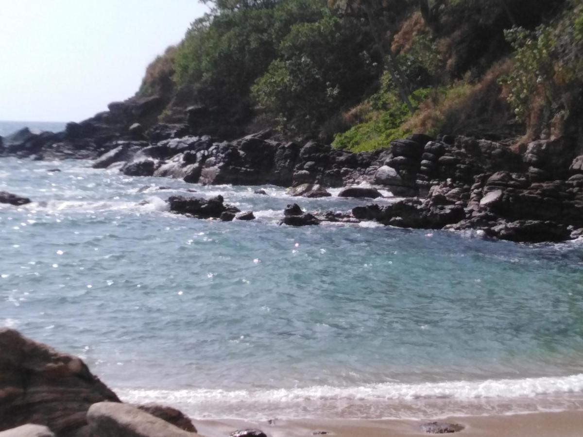 Janu Homestay タンガラ エクステリア 写真