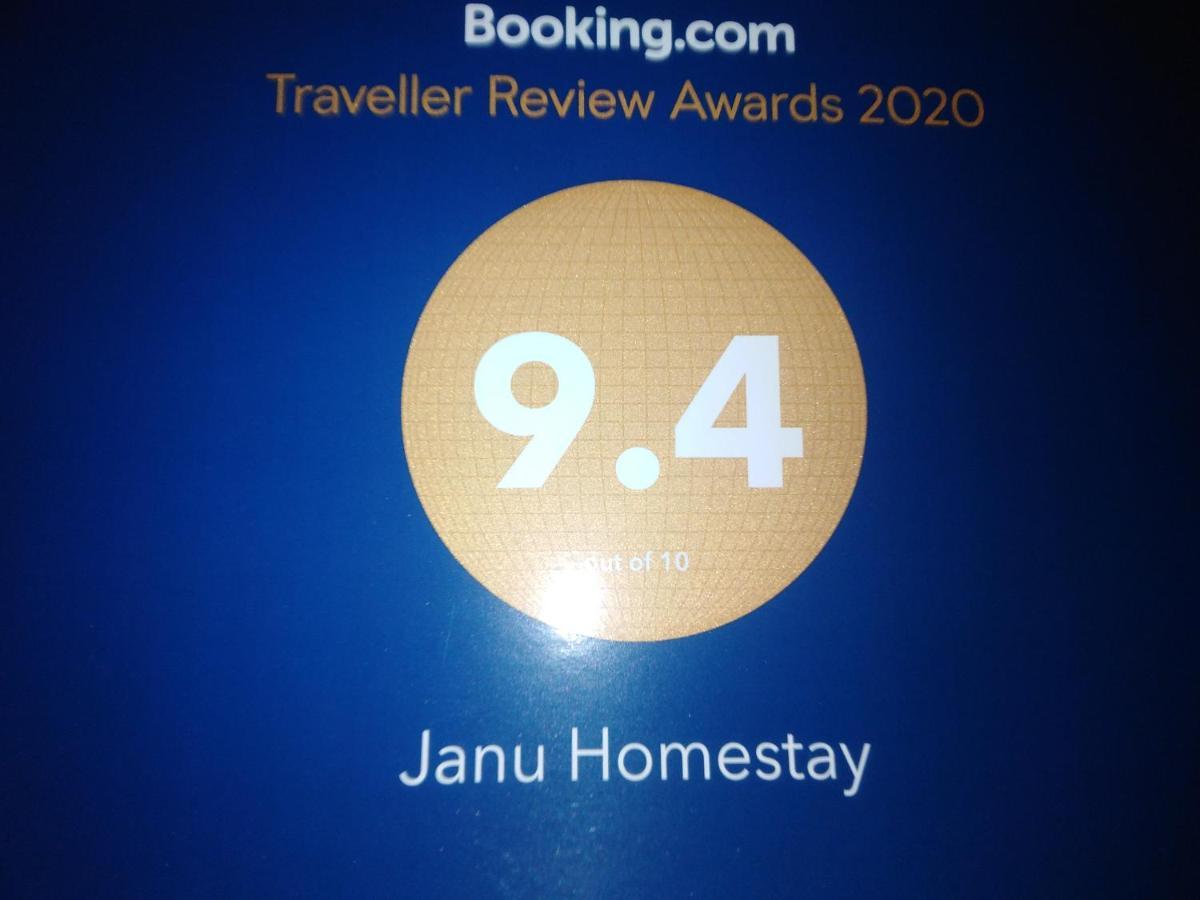 Janu Homestay タンガラ エクステリア 写真